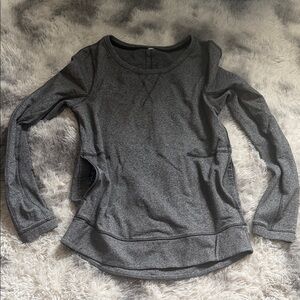 Lululemon Athletica exhalation pullover II sweatshirt women’s size 6 EUC
